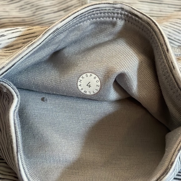 Lululemon leggings - Picture 3 of 3